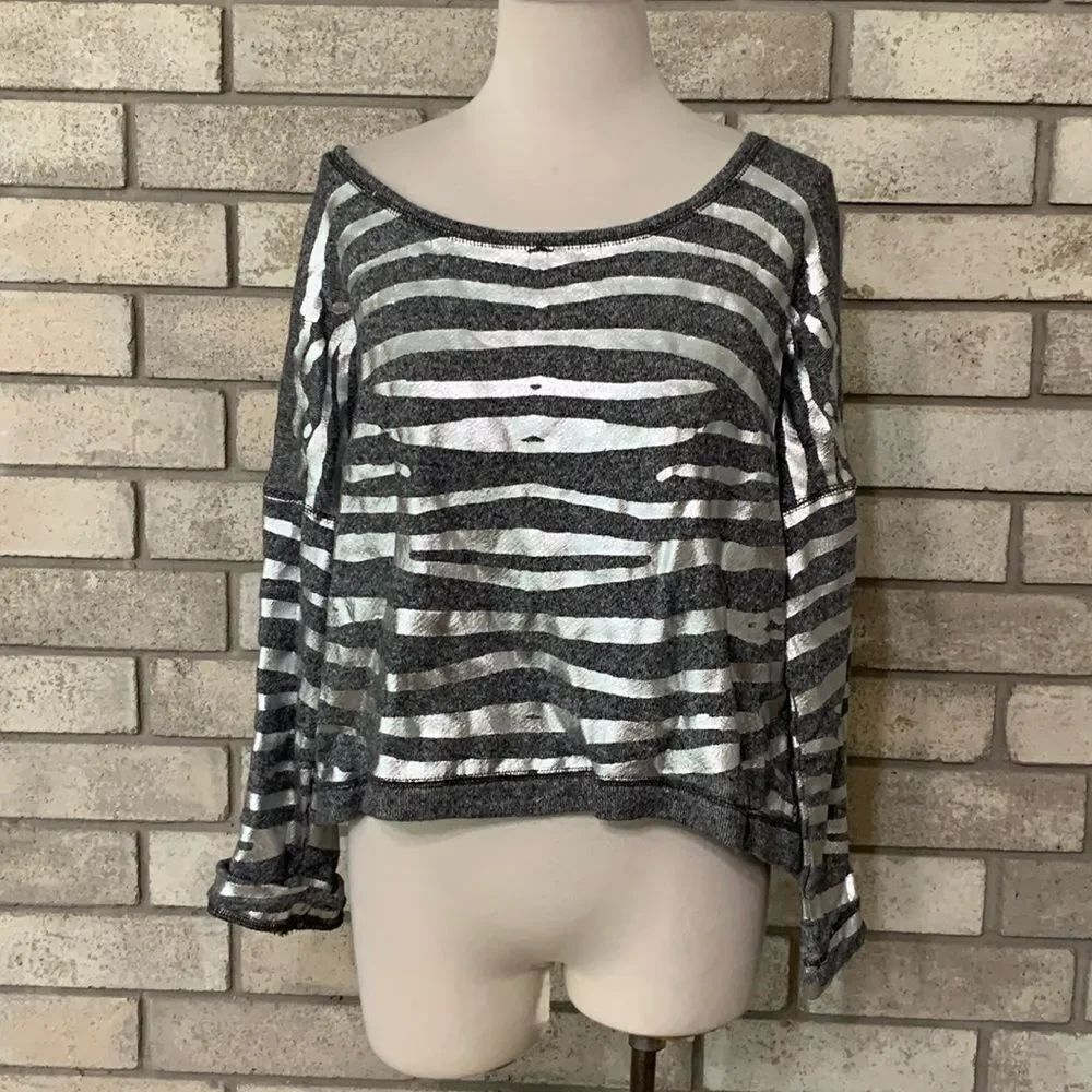 3for$20 sweater cropped large